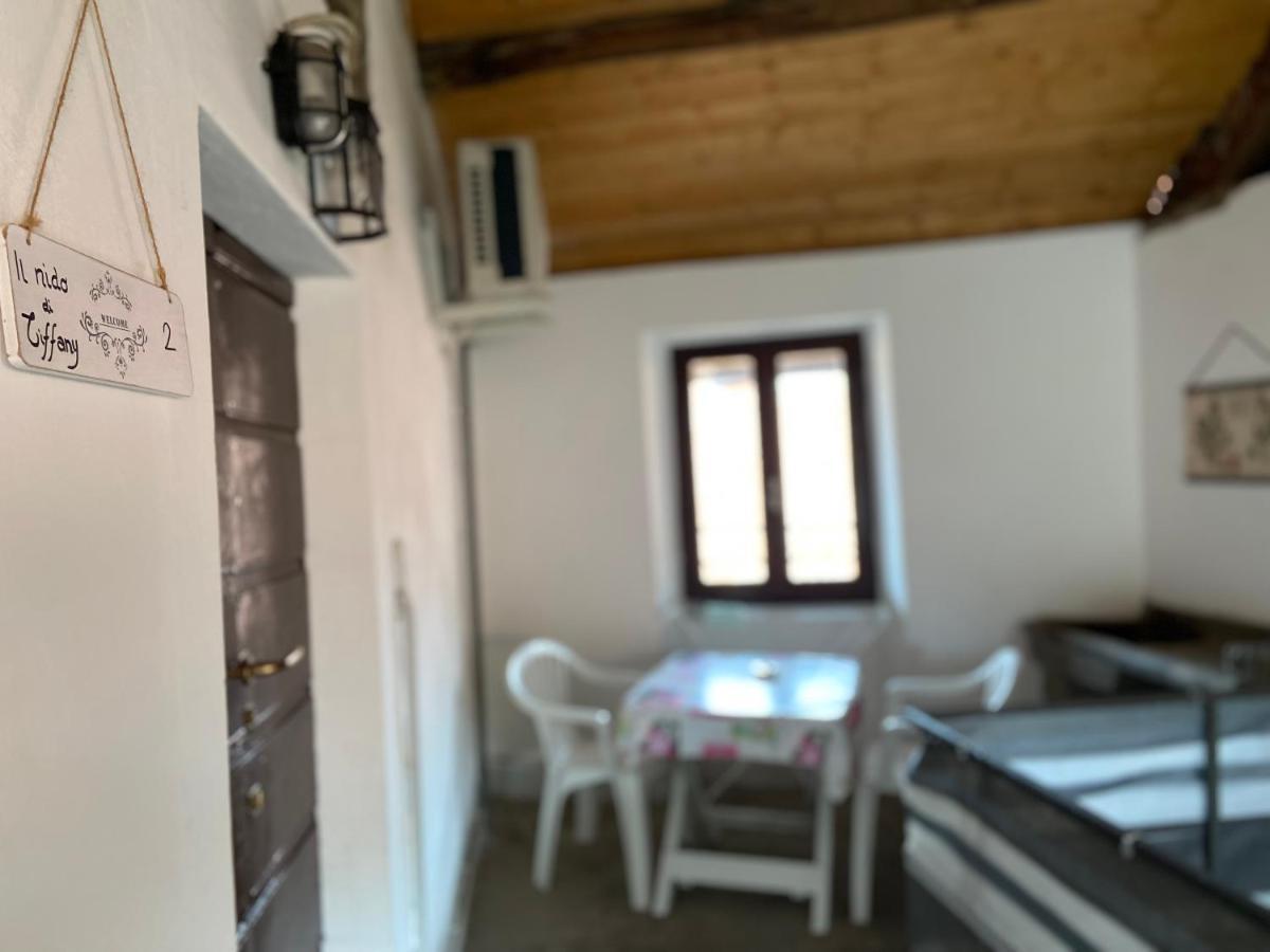 Il Nido Di Tiffany Lejlighed Massino Visconti Eksteriør billede